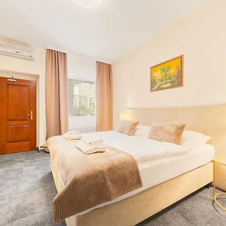 Reverie - Dependance, Check-in At Metropolitan Star 3* Bratislava