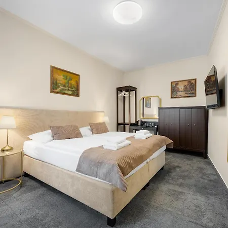 מלון Reverie - Dependance, Check-in At Metropolitan Star