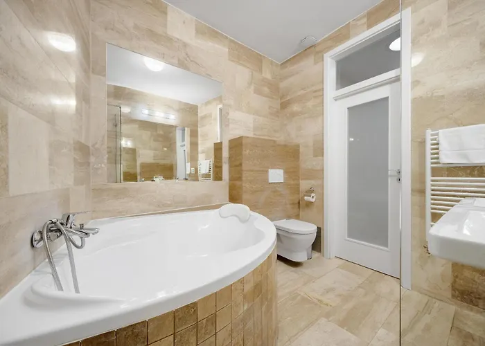 Reverie - Dependance, Check-in At Metropolitan Star 3* Bratislava