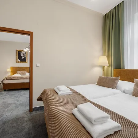 酒店 Reverie - Dependance, Check-in At Metropolitan Star