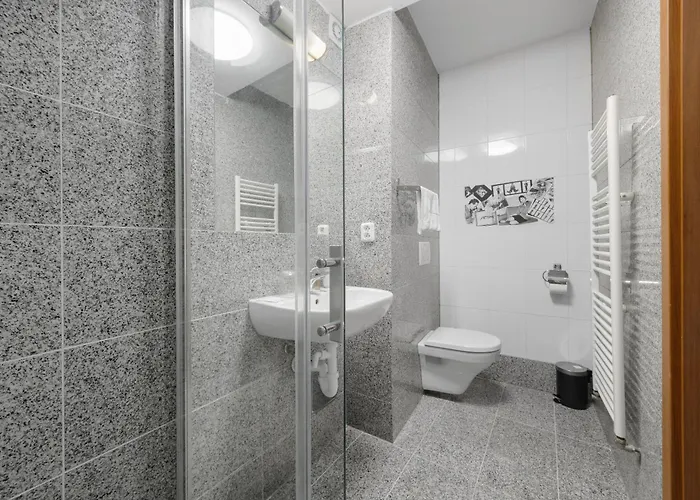 Reverie - Dependance, Check-in At Metropolitan Star فندق 3*